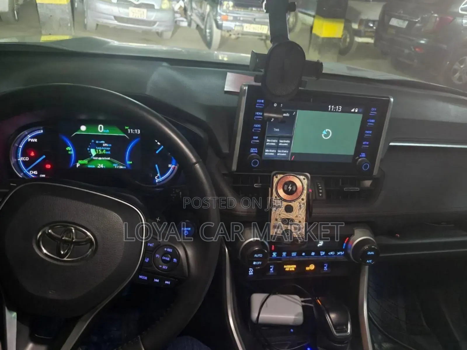 Toyota RAV4 2022 Green