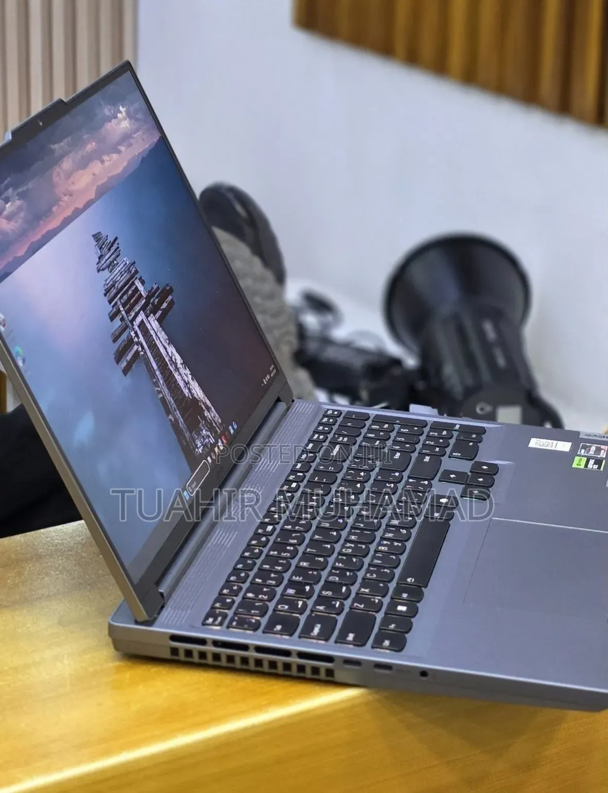 New Laptop Lenovo Legion 5 16GB AMD Ryzen 7 SSD 512GB