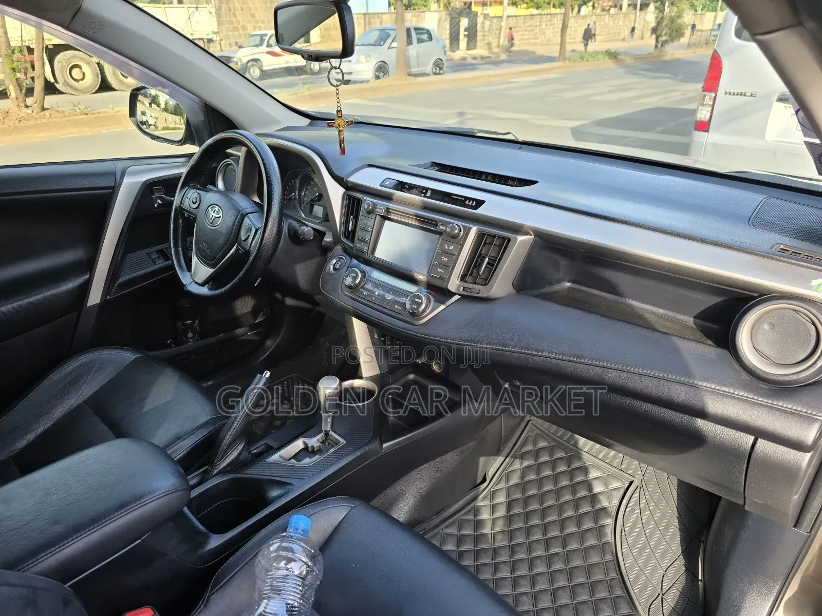 Toyota RAV4 2015 Gray