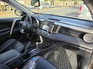 Toyota RAV4 2015 Gray