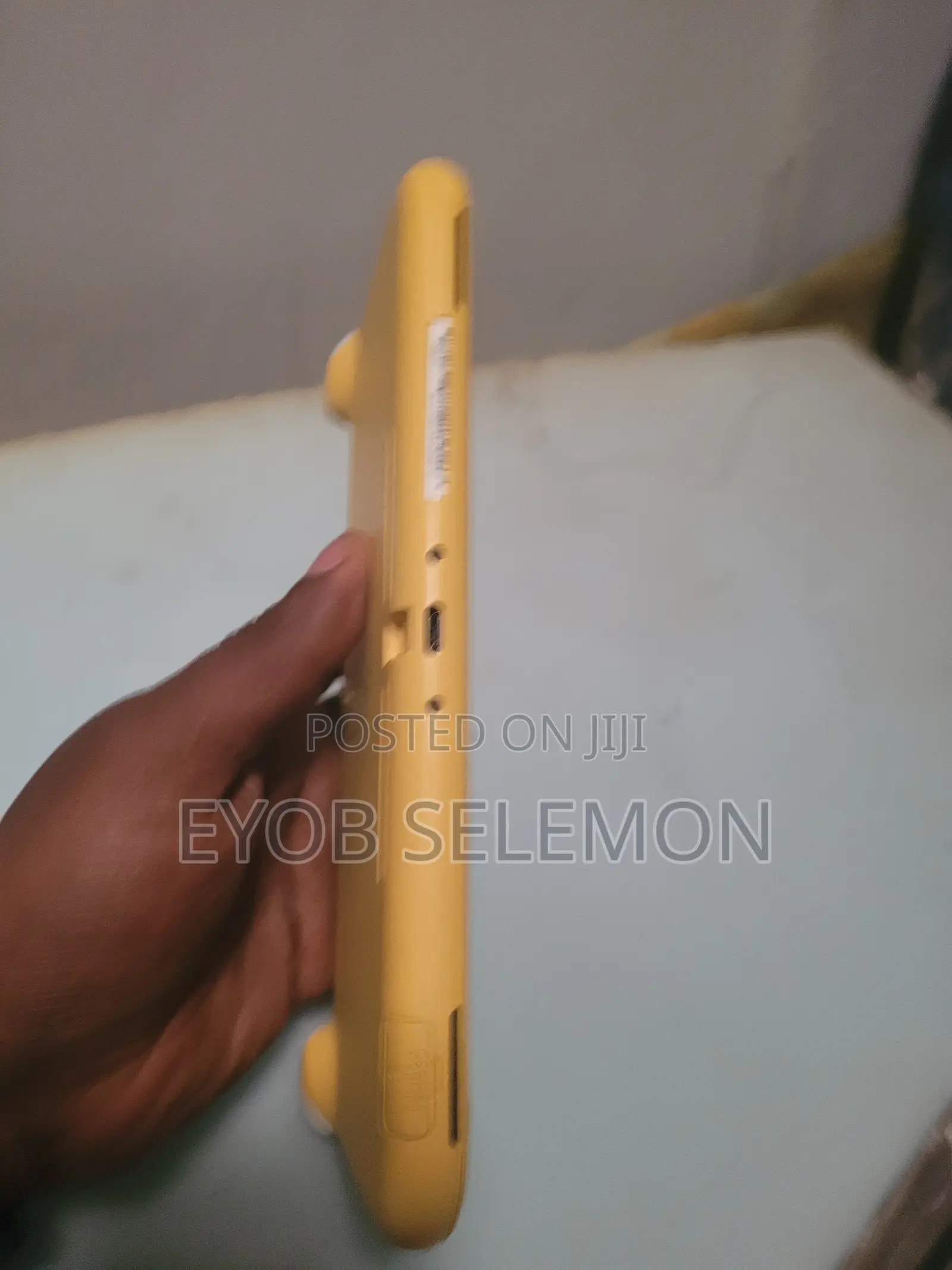 Nintendo Lite በጣም ቅናሽ