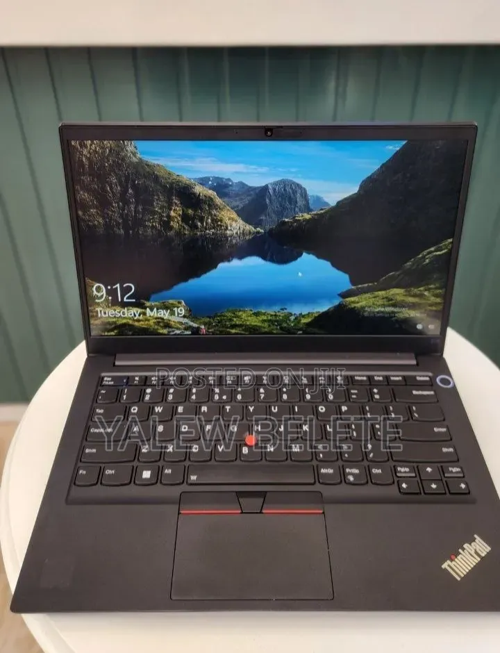 New Laptop Lenovo ThinkPad E14 Gen 4 16GB Intel Core i7 SSD 512GB