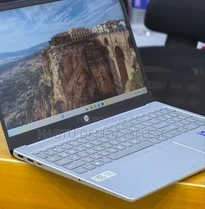 New Laptop HP Stream Notebook 16GB Intel Core i7 SSD 1T