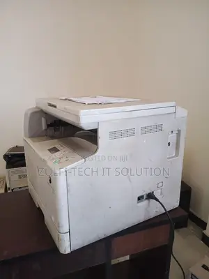 Canon 2202