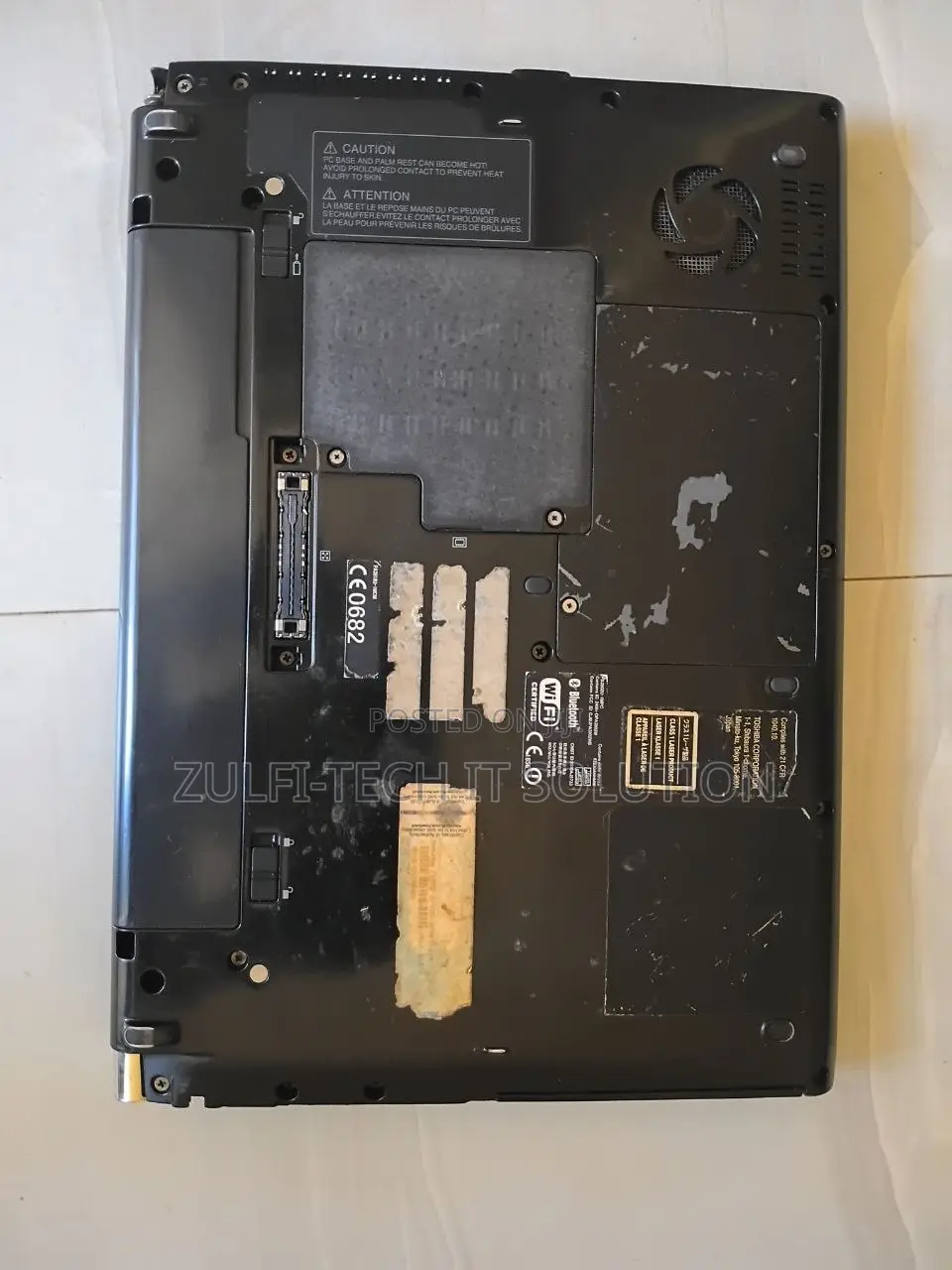 Laptop Toshiba Satellite C665 4GB Intel Core i5 eMMC 500GB
