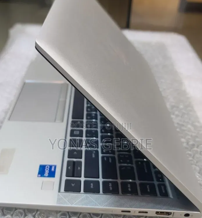 New Laptop HP EliteBook 840 16GB Intel Core i7 SSD 512GB