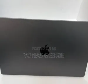 New Laptop Apple MacBook 18GB Apple M3 SSD 512GB