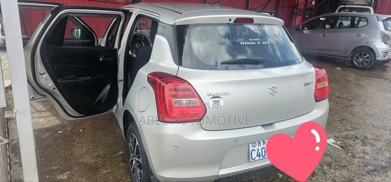 Suzuki Swift Sport 2022 Silver