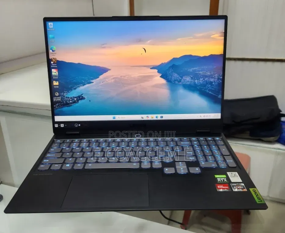 New Laptop Lenovo 16GB AMD Ryzen 7 SSD 512GB