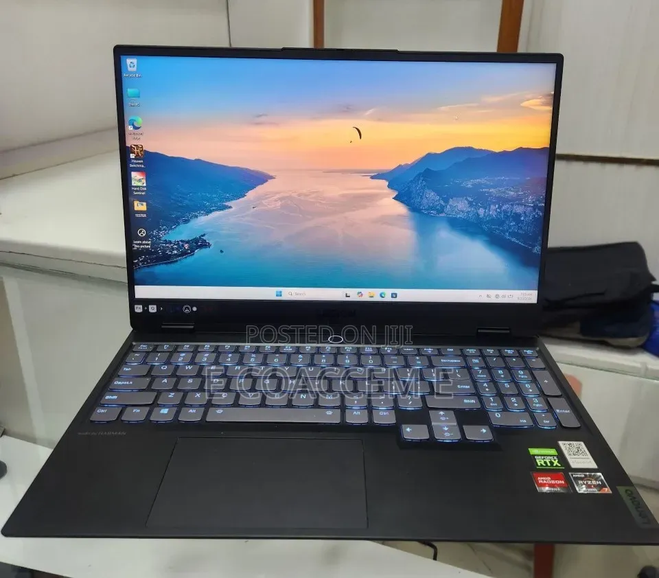 New Laptop Lenovo 16GB AMD Ryzen 7 SSD 512GB