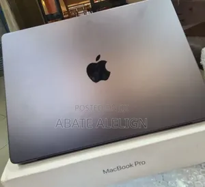New Apple MacBook Pro 2025 M5 14-inch 16GB Apple M5 Pro SSD 512GB