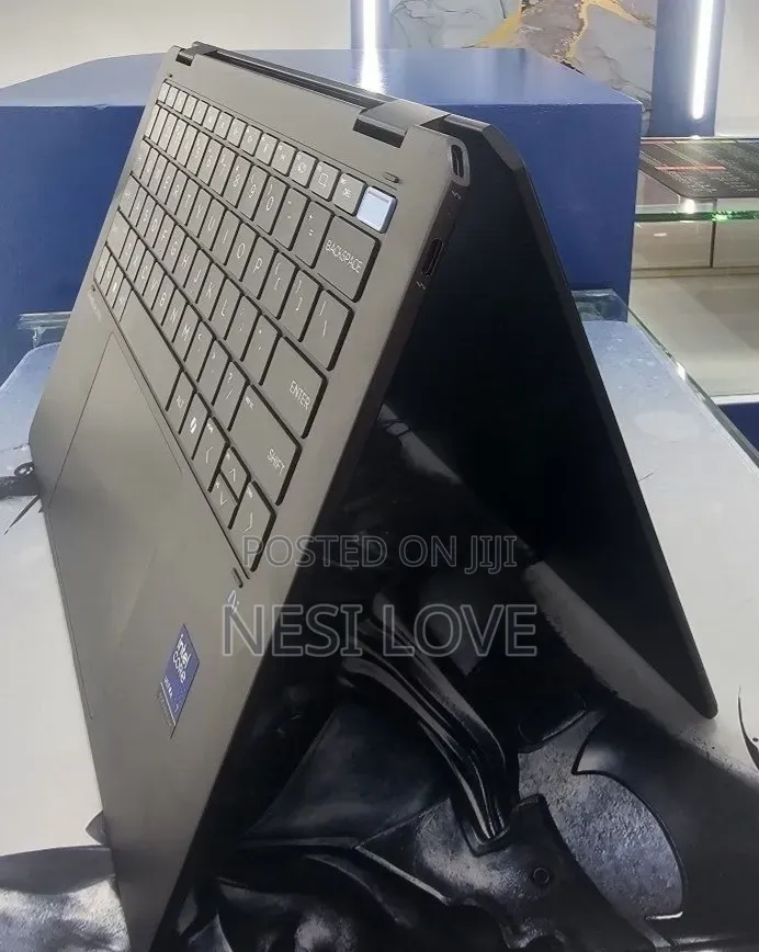 New HP OmniBook 5 Flip 14-fp0023dx 16GB Intel Core Ultra 7 SSD 1T