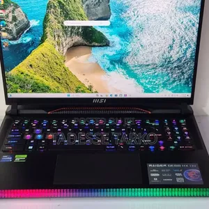 New Laptop MSI Raider GE68HX 13VI-202US 32GB Intel Core i9 SSD 1T