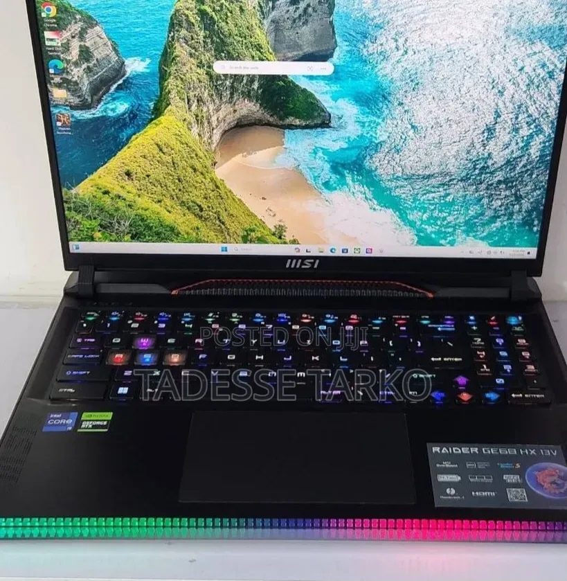 New Laptop MSI Raider GE68HX 13VI-202US 32GB Intel Core i9 SSD 1T