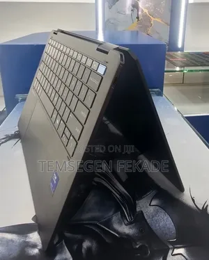New Laptop HP OmniBook Ultra Flip 14" 16GB Intel Core Ultra 7 SSD 1T