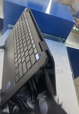 New Laptop HP OmniBook Ultra Flip 14" 16GB Intel Core Ultra 7 SSD 1T