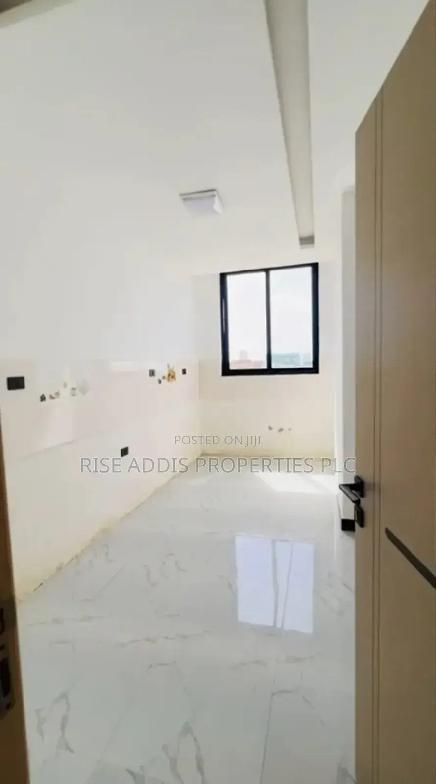 3bdrm Apartment in Marvelous, Nifas Silk-Lafto for sale