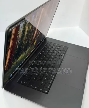 New Apple MacBook Pro 2023 M3 Pro 16-inch 18GB Apple M3 Pro SSD 512GB