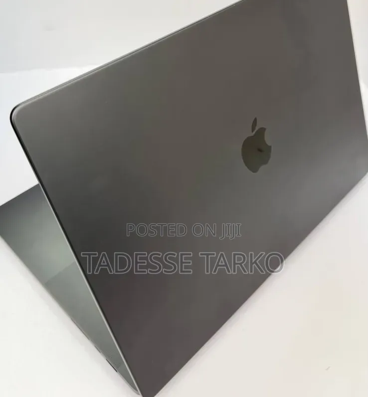 New Apple MacBook Pro 2023 M3 Pro 16-inch 18GB Apple M3 Pro SSD 512GB