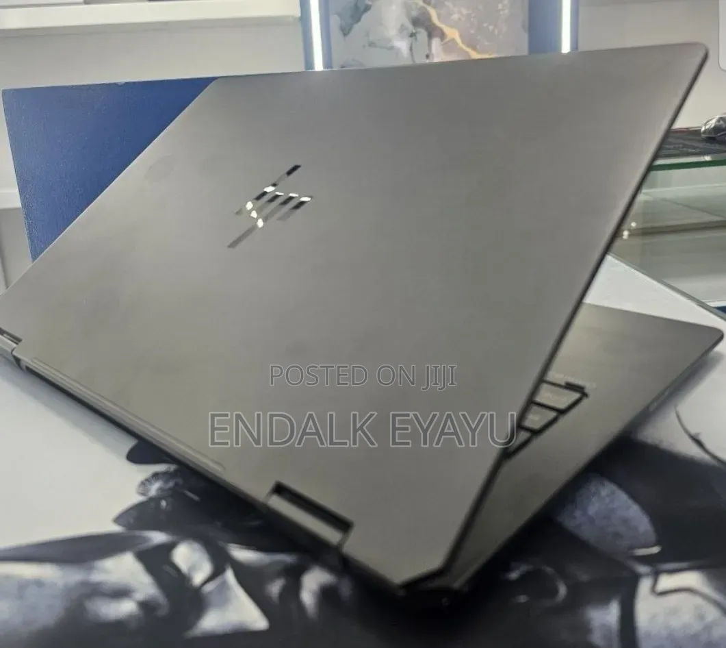 New Laptop HP OmniBook 7 14" 16GB Intel Core Ultra 7 SSD 1T