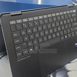 New Laptop HP 16GB Intel Core Ultra 7 SSD 512GB