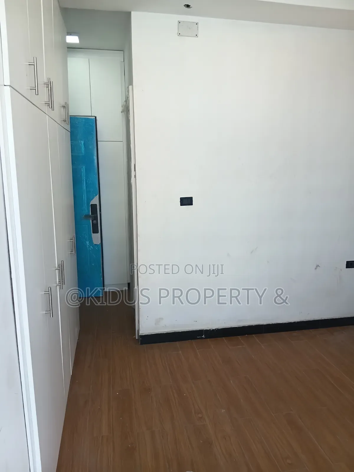 2bdrm Apartment in Jemo 1, Nifas Silk-Lafto for rent