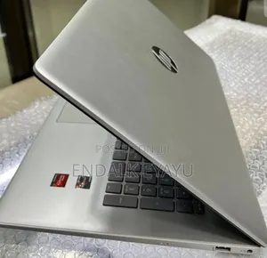 New Laptop HP 8GB AMD Ryzen 5 SSD 512GB
