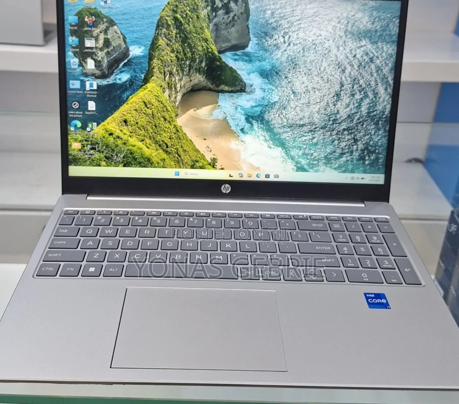 New Laptop HP Stream Notebook 16GB Intel Core i7 SSD 512GB
