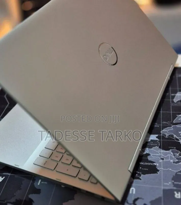 New Laptop Dell Inspiron 15 8GB Intel Core i5 SSD 256GB