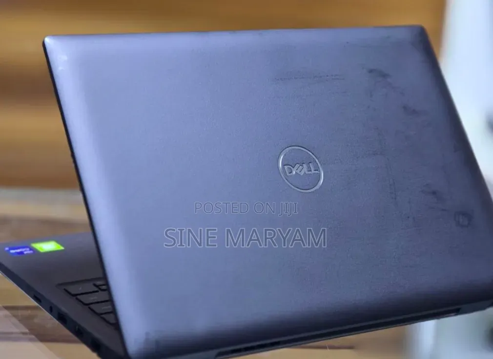 New Laptop Dell Latitude 3320 8GB Intel Core i7 SSD 256GB