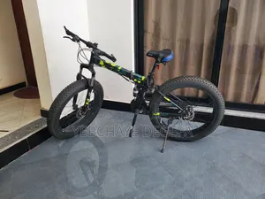 Folding Bike- Land Rover Tire Size 26'' X 4
