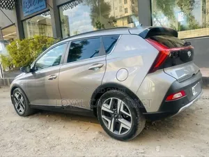 Hyundai Bayon 2022 Gold
