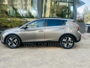 Hyundai Bayon 2022 Gold