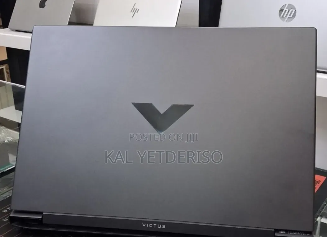 New Laptop HP 240 G5 16GB Intel Core i7 SSD 1T