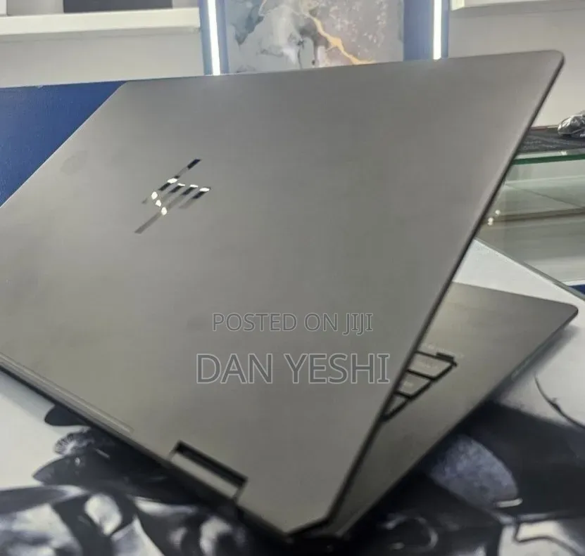 New Laptop HP OmniBook Ultra Flip 14" 16GB Intel Core Ultra 7 SSD 1T