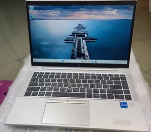 New Laptop HP EliteBook 840 G8 16GB Intel Core i5 SSD 512GB