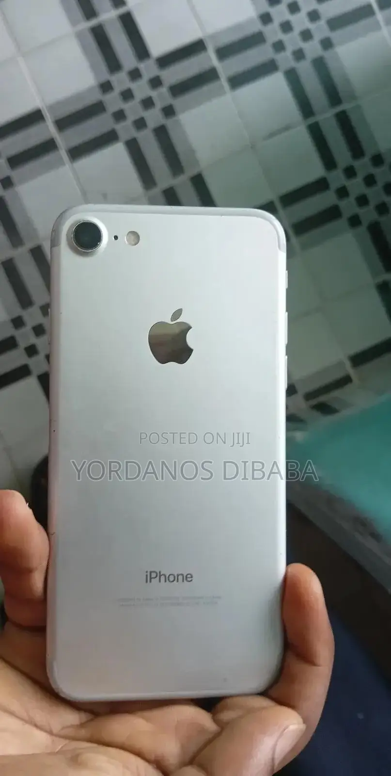 Apple iPhone 7 32 GB Silver