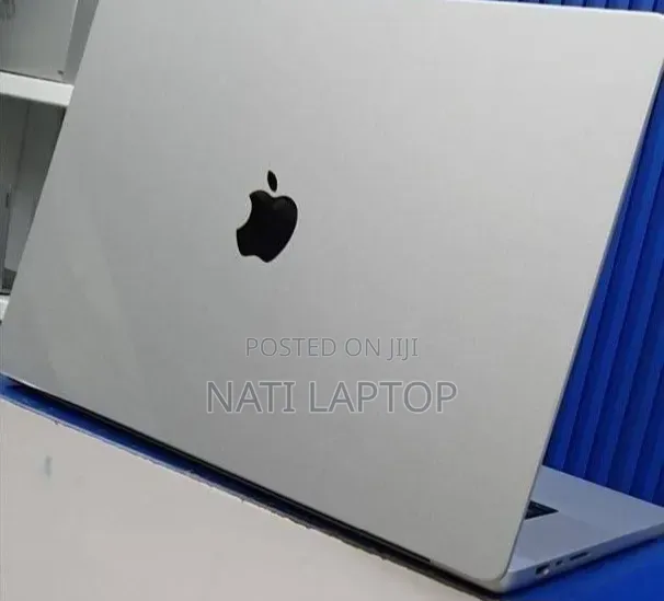 New Laptop Apple MacBook Pro M1 16GB Apple M1 Pro SSD 512GB
