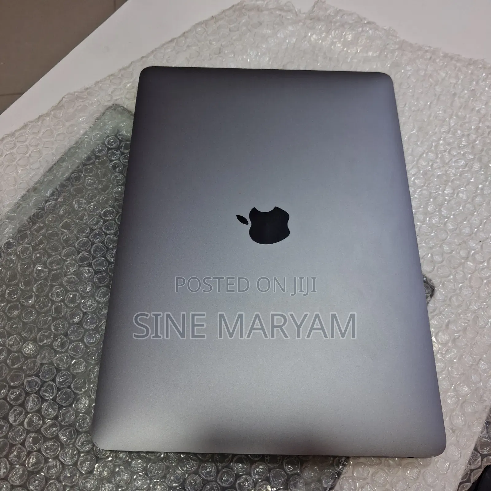 New Laptop Apple MacBook Air 2020 M1 8GB Apple M1 SSD 256GB