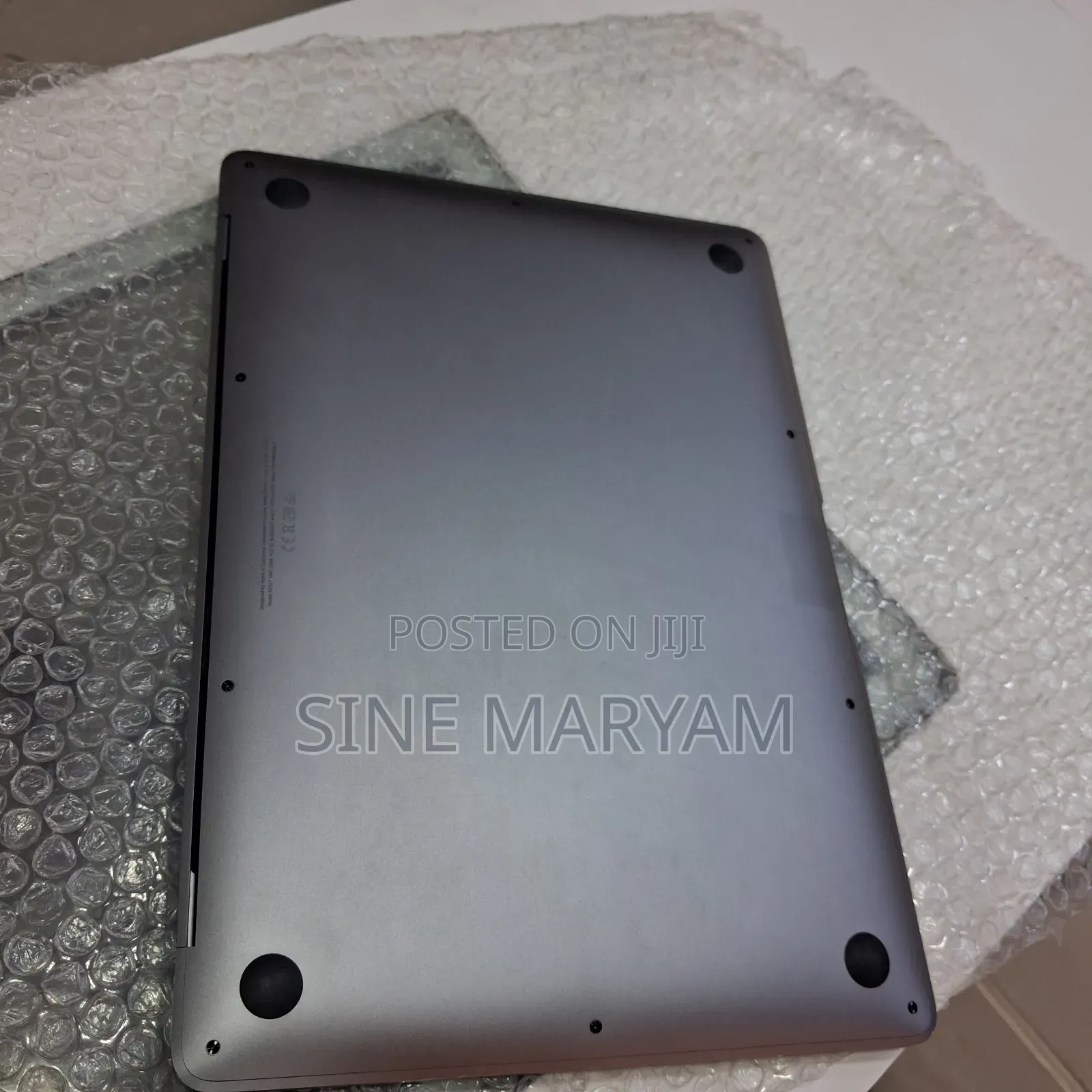 New Laptop Apple MacBook Air 2020 M1 8GB Apple M1 SSD 256GB
