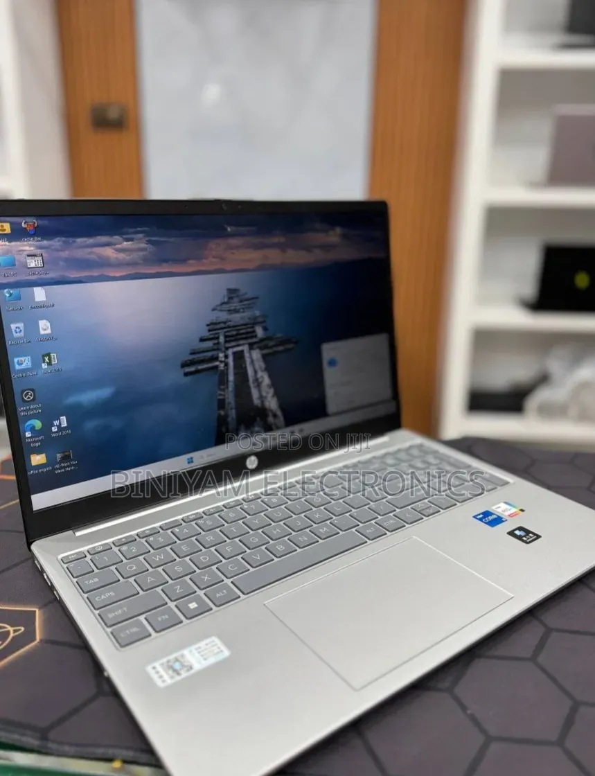 New Laptop HP Stream Notebook 16GB Intel Core i7 SSD 512GB