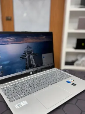New Laptop HP Stream Notebook 16GB Intel Core i7 SSD 512GB