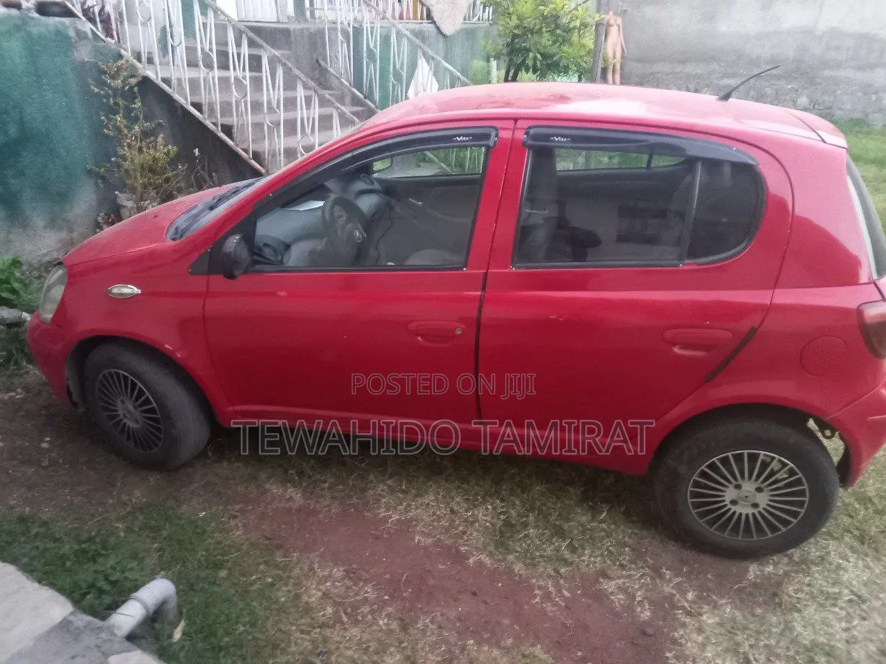 Toyota Vitz 2003 Red