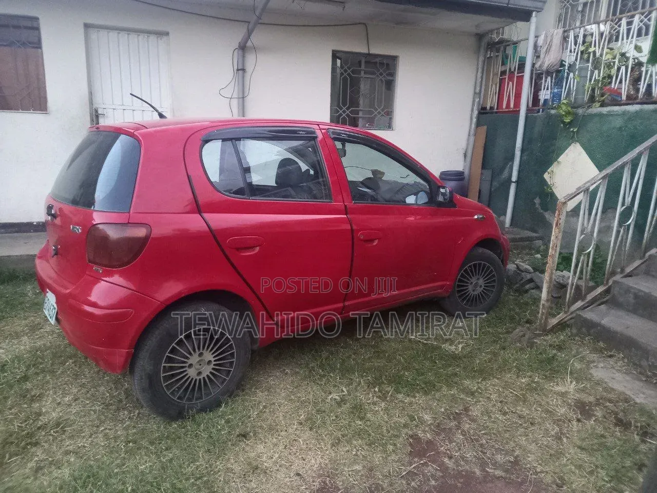 Toyota Vitz 2003 Red