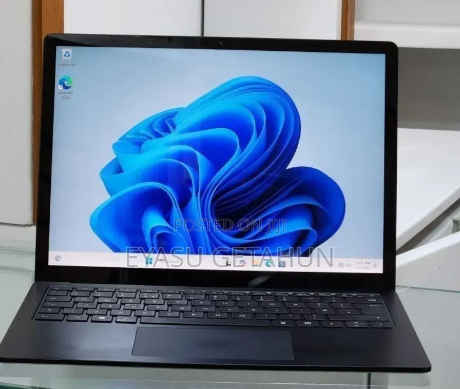 New Laptop Microsoft Surface Laptop 4 16GB Intel Core i7 SSD 512GB