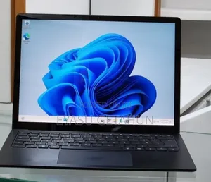New Laptop Microsoft Surface Laptop 4 16GB Intel Core i7 SSD 512GB