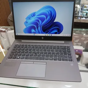 New Laptop HP ZBook Studio 8GB Intel Core i7 SSD 512GB