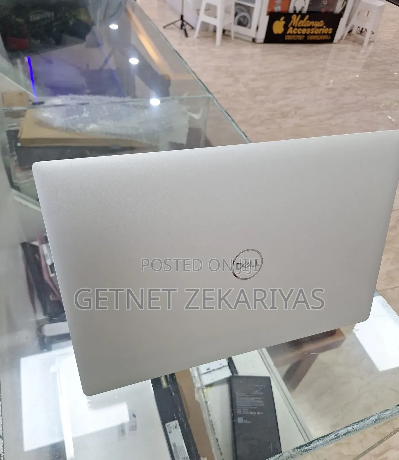 New Laptop Dell XPS 15 16GB Intel Core i7 SSD 512GB
