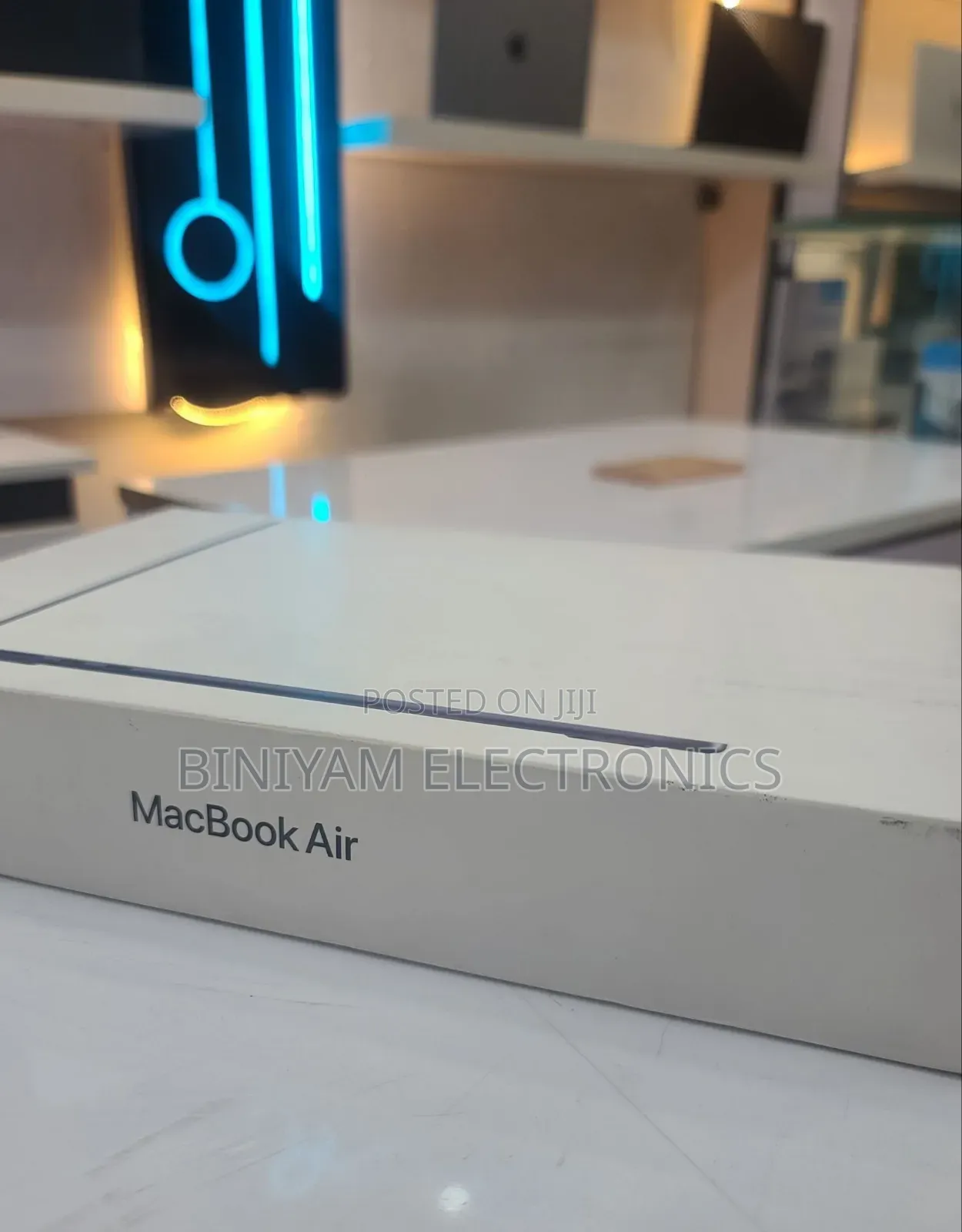 New Laptop Apple MacBook Air 2013 16GB Apple M5 SSD 512GB