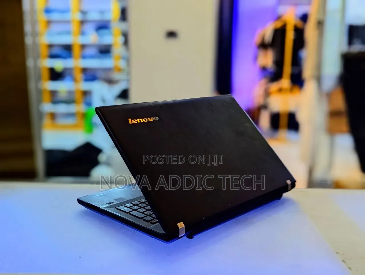 Laptop Lenovo IdeaPad 1 8GB Intel Core i7 HDD 1T